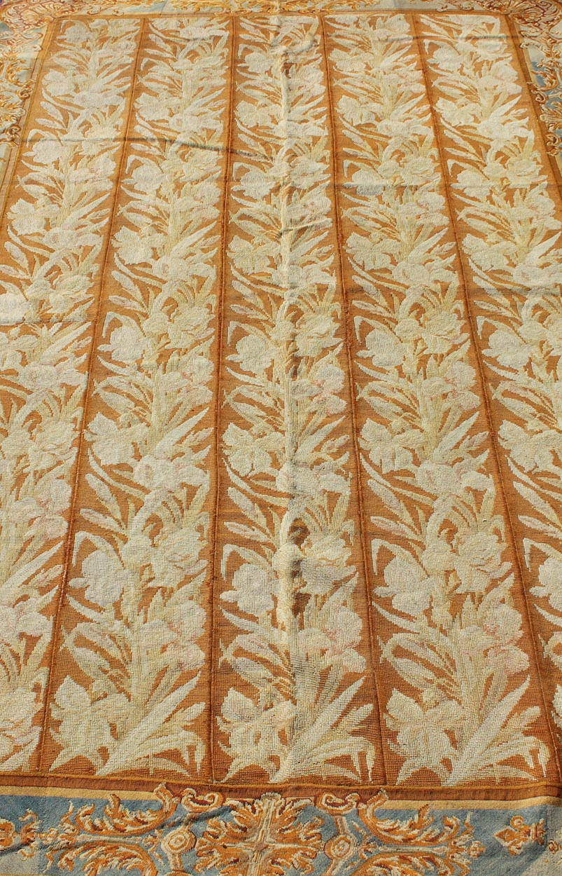 Antique Tapestry Rug J100801 Tapestry 4'10" x 8'0" Wool